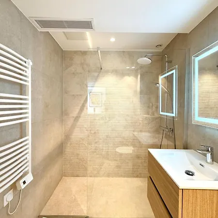 Апартаменты 3 Suites, Croisette Next Palais Festivals & Канны
