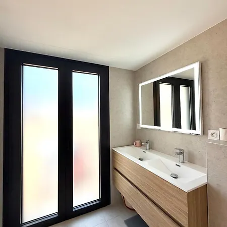 3 Suites, Croisette Next Palais Festivals & Lejlighed